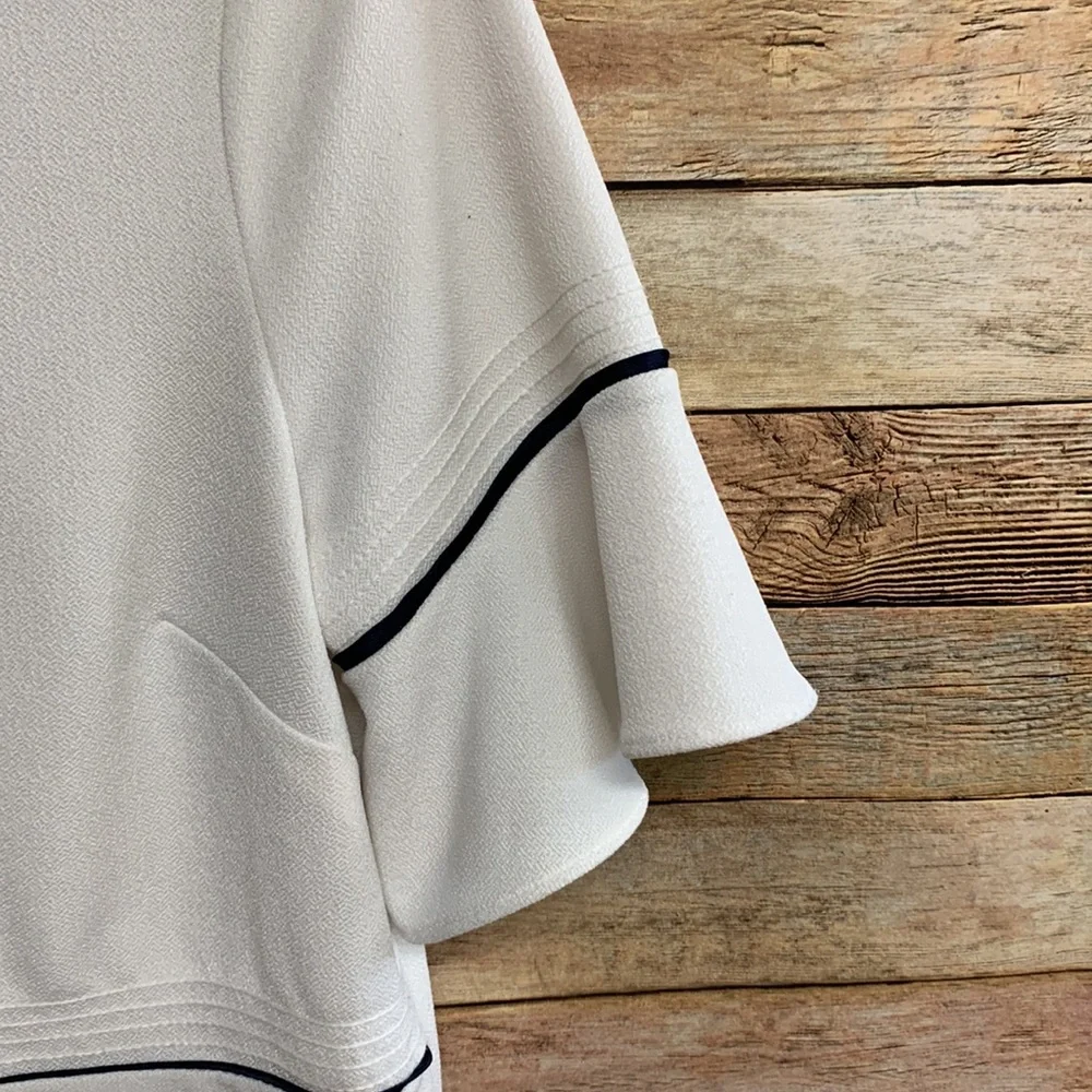 Banana Republic Top - Picture 3 of 5